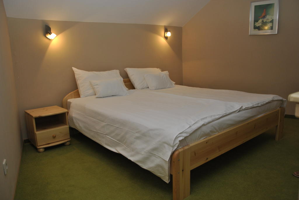 Sarvarfuerdo Apartmanhaz
